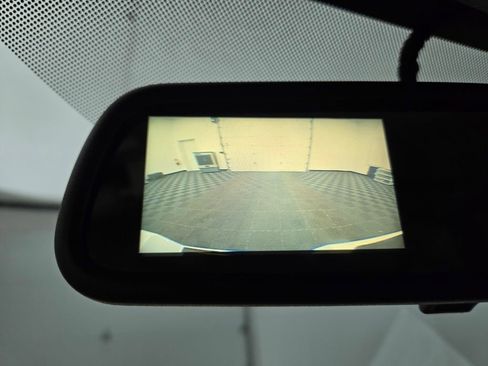 Used 2020 GMC Savana 2500 image 35