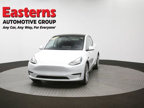 Used 2023 Tesla Model Y Long Range image 48