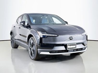 New 2026 Volvo EX30 Cross Country Ultra w/ Protection Package Premier