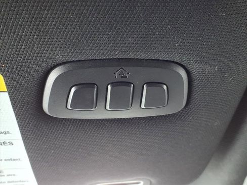 Used 2020 Ford Explorer Limited w/ Class III Trailer Tow Package image 30