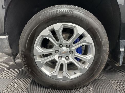 Used 2024 Chevrolet Silverado 1500 LTZ w/ LTZ Premium Package image 39