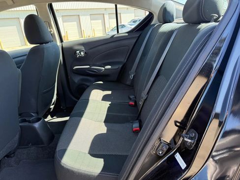 Used 2019 Nissan Versa SV image 21