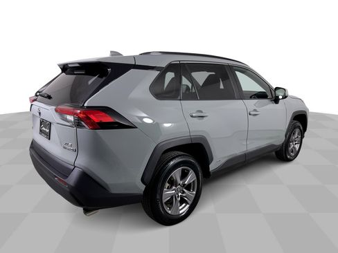 Used 2022 Toyota RAV4 XLE image 44