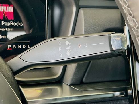 New 2027 GMC Terrain Elevation w/ Elevation Premium Package FWD image 12