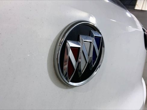 Used 2022 Buick Encore GX Essence w/ Experience Buick Package image 30