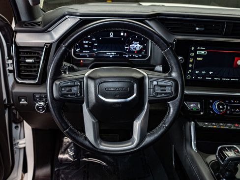 Used 2023 GMC Sierra 1500 Denali w/ Denali Reserve Package image 18