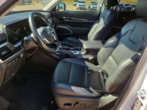 Used 2024 Kia Telluride S w/ S Sunroof Package image 20