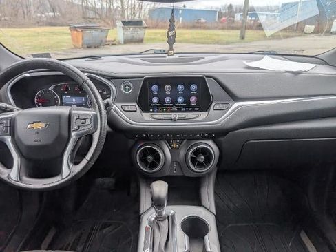 Used 2021 Chevrolet Blazer LT AWD/4WD image 10