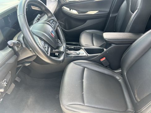 Certified 2024 Buick Encore GX Sport Touring AWD/4WD image 28