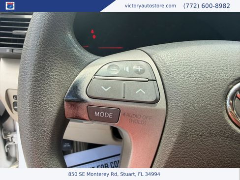 Used 2008 Toyota Camry LE FWD image 24