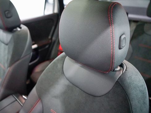 New 2025 Mercedes-Benz GLA 35 AMG AMG GLA 35 image 27