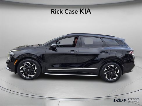 Certified 2024 Kia Sportage SX image 3