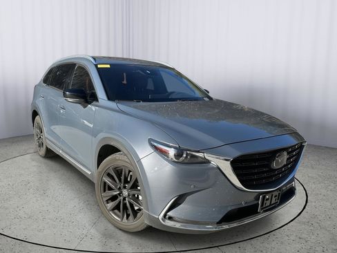 Certified 2023 MAZDA CX-9 Carbon Edition image 4