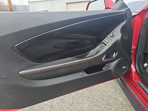 Used 2013 Chevrolet Camaro ZL1 image 17