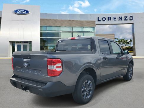 New 2025 Ford Maverick XLT w/ XLT Luxury Package image 4