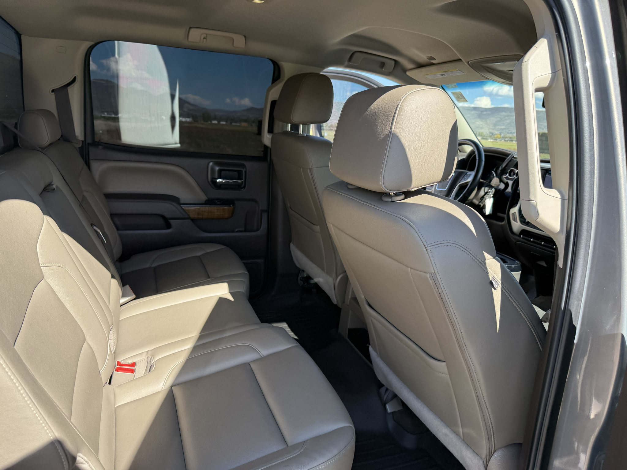 Used 2017 GMC Sierra 1500 SLT w/ SLT Premium Package AWD/4WD image 36