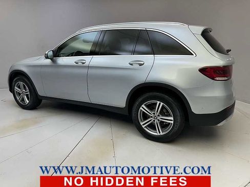 Used 2021 Mercedes-Benz GLC 300 4MATIC image 3
