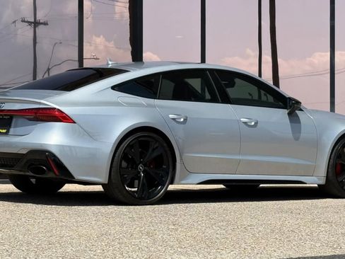 Used 2021 Audi RS 7 Sportback AWD/4WD image 12