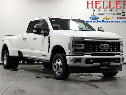 Used 2024 Ford F350 Platinum image 1