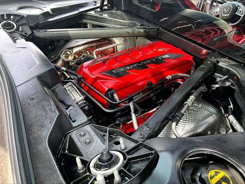 Used 2024 Chevrolet Corvette Stingray Preferred Cpe w/ Battery Protection Package RWD image 32