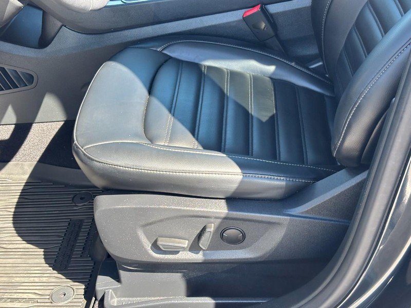 Used 2024 Ford Edge SEL w/ Convenience Package AWD/4WD image 17