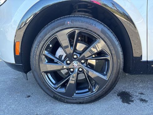Used 2023 Buick Envision Preferred w/ Sport Touring Package image 10