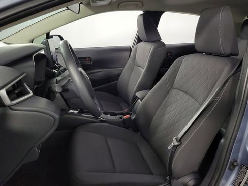 Used 2025 Toyota Corolla LE FWD image 14