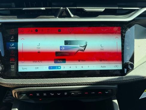 New 2026 Jeep Cherokee Limited image 22