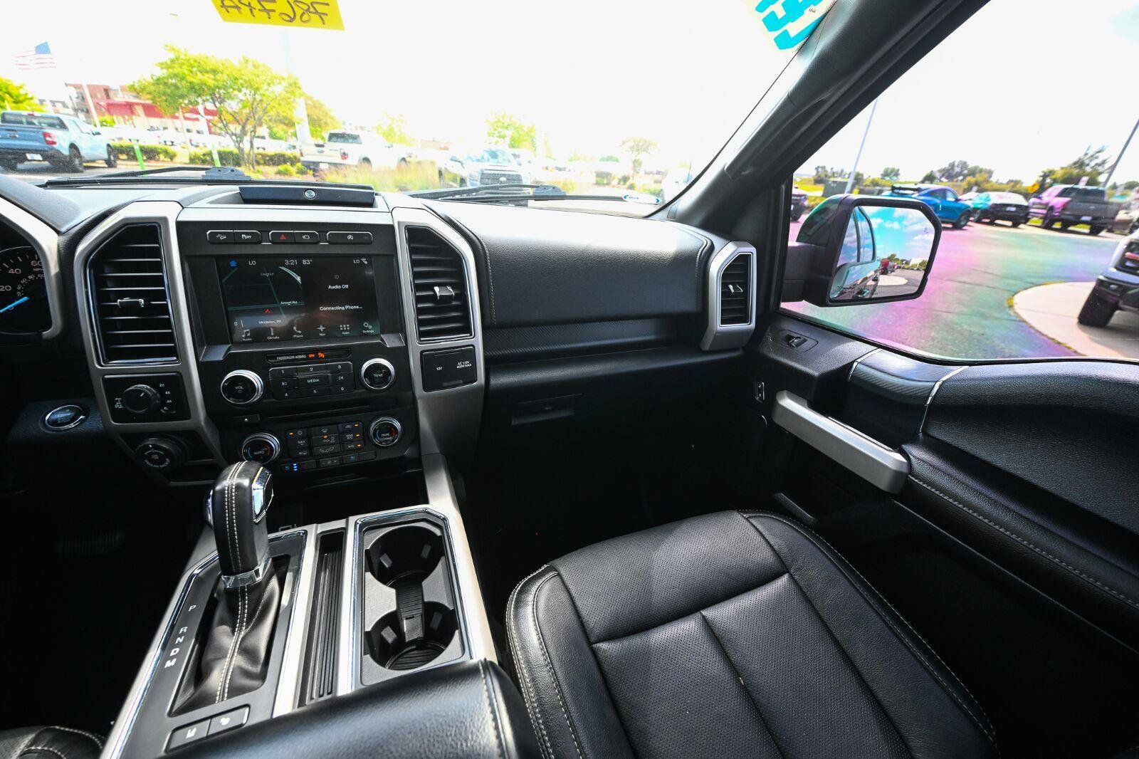 Certified 2018 Ford F150 Lariat w/ Equipment Group 502A Luxury AWD/4WD image 33