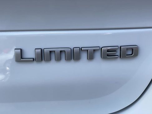 New 2026 Jeep Grand Cherokee L Limited AWD/4WD image 59