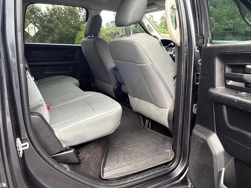 Used 2017 RAM 3500 Tradesman w/ Chrome Appearance Group image 28