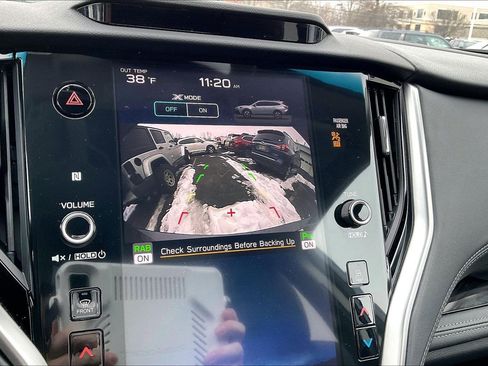 Used 2020 Subaru Outback Limited image 26