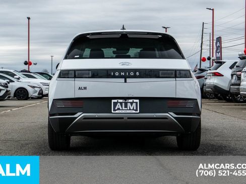 Used 2024 Hyundai Ioniq 5 SEL image 7