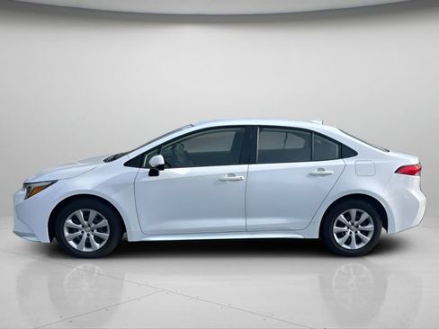 Used 2024 Toyota Corolla LE FWD image 13