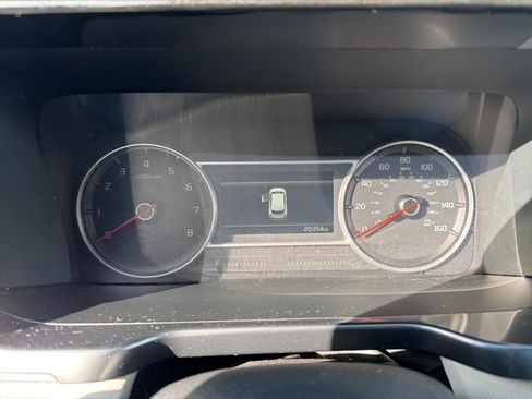 Used 2023 Kia Sorento S w/ Panoramic Sunroof Package image 12