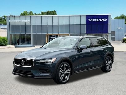 Certified 2025 Volvo V60 B5 Cross Country Plus