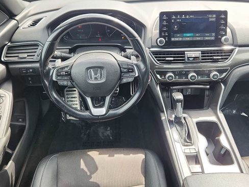 Used 2019 Honda Accord Sport image 11