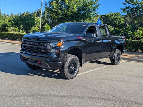Used 2024 Chevrolet Silverado 1500 Custom Trail Boss AWD/4WD image 8