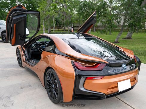 Used 2019 BMW i8 Coupe AWD/4WD image 21