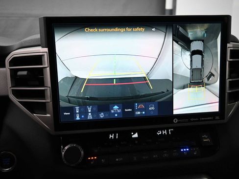 Used 2024 Toyota Tundra Limited image 8