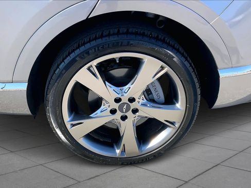 Used 2024 Genesis GV80 2.5T w/ Prestige Package image 10