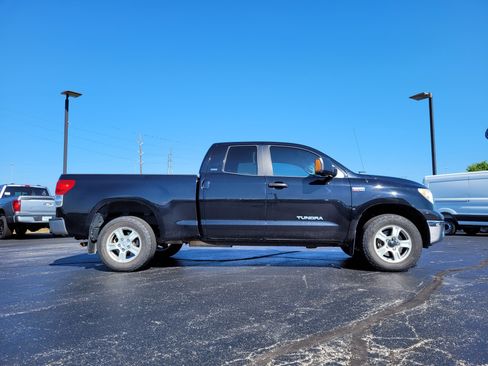 Used 2008 Toyota Tundra SR5 AWD/4WD image 2
