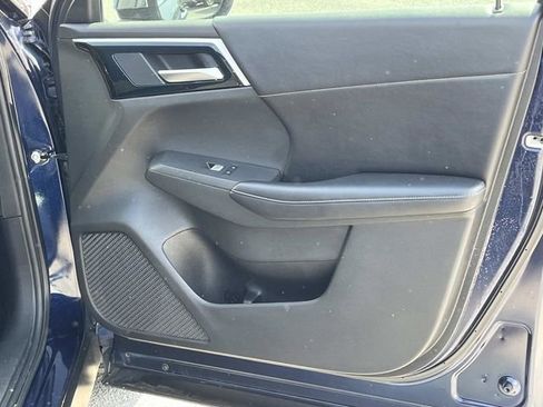 Used 2022 Mitsubishi Outlander SE AWD/4WD image 24
