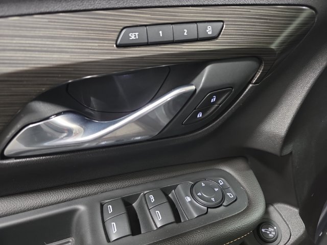 Used 2021 GMC Terrain SLT w/ Infotainment Package II AWD/4WD image 24