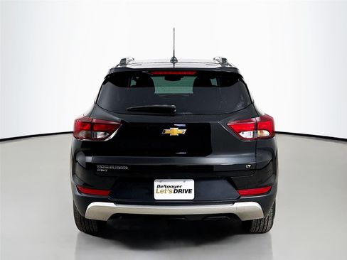 Used 2023 Chevrolet TrailBlazer LT w/ Convenience Package image 7
