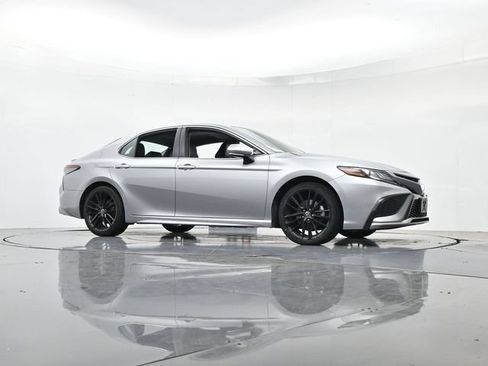 Used 2024 Toyota Camry XSE FWD image 34