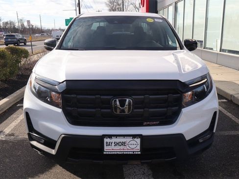 Used 2024 Honda Ridgeline Sport image 5