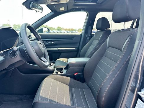 Used 2023 Honda CR-V Sport image 8