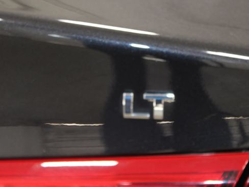 Used 2023 Chevrolet Malibu LT FWD image 24