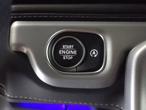 Used 2025 Mercedes-Benz G 63 AMG 4MATIC image 17